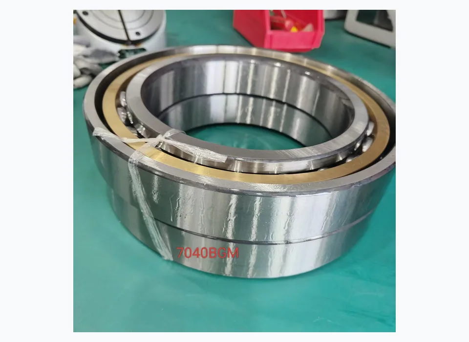 Angular contact ball bearing 7040BGM reference